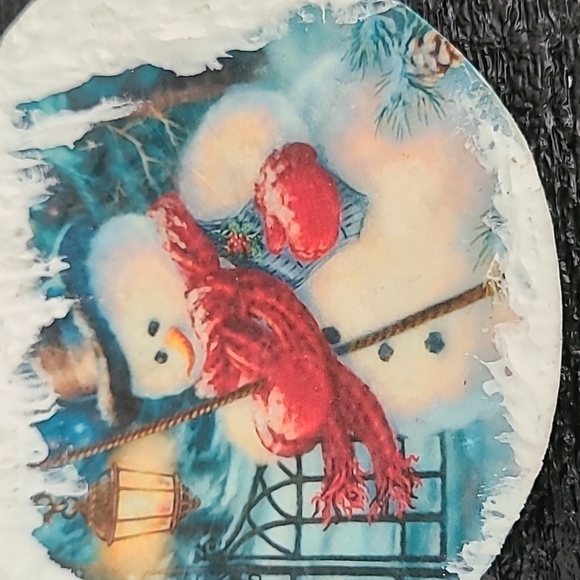 Snowman Shell Christmas Ornament (Handcrafted) - Picture 5 of 7